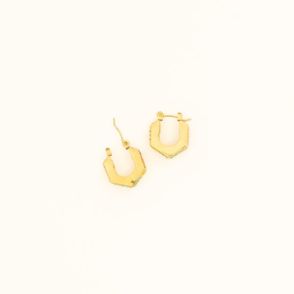 Lucora - Image 2