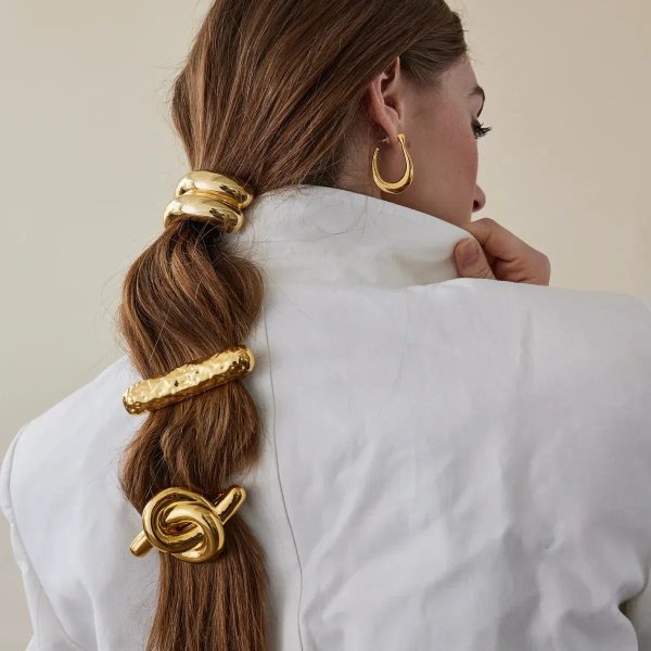 Chic Sweep - Image 8